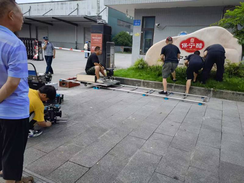 崇左广告片拍摄公司核心优势：全流程服务，让品牌广告片省心更出彩
